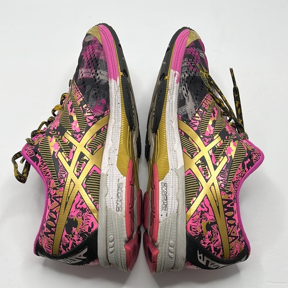 ASICS gel-noosa tri 10 cancer awareness shoes size 9.5